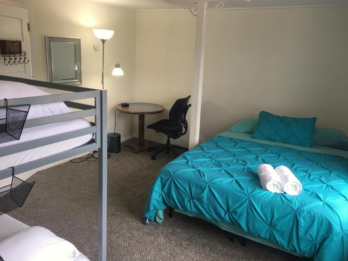 Pahoa Village Hostel Luaran gambar